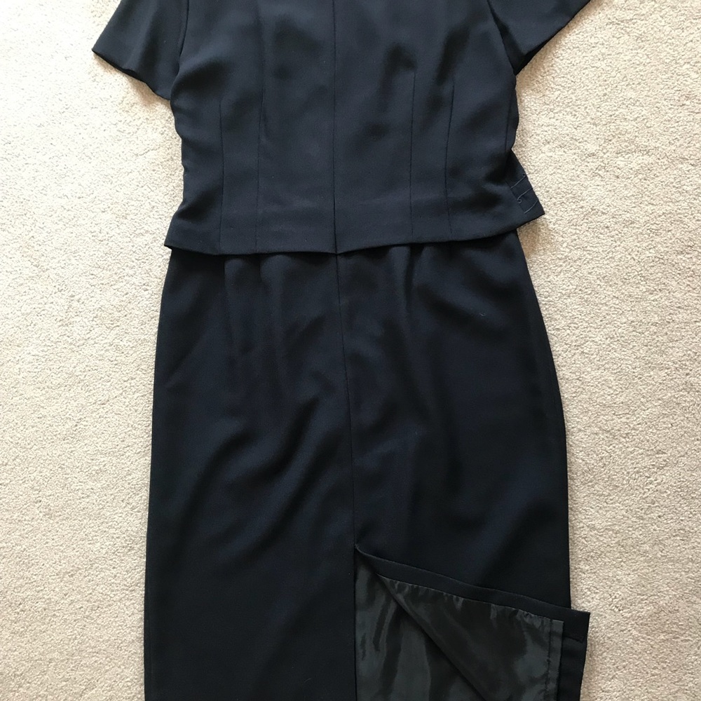 Vintage classical style, navy blue, gorgeous dress - Picture 2 of 3